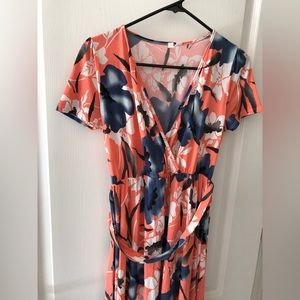 Floral maternity dress